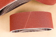 4 пояса окиси алюминия X 21 зашкурить закрывают покрытую пользу на деревянных зашкурить поясах